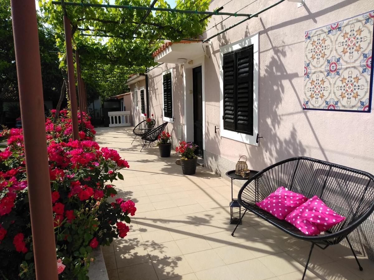 Kuca Lilla Holiday home