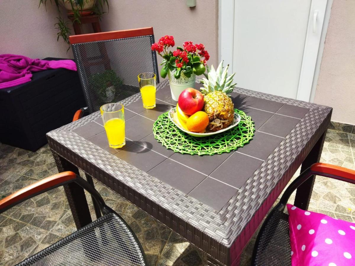 Kuca Lilla Holiday home
