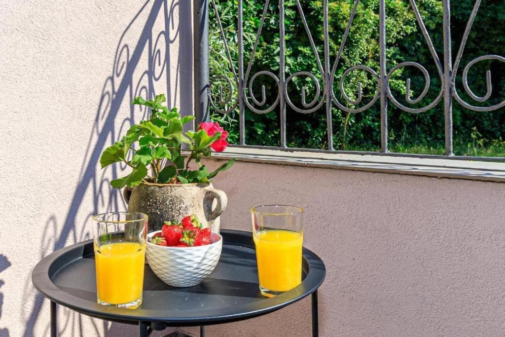Holiday home Kuca Lilla