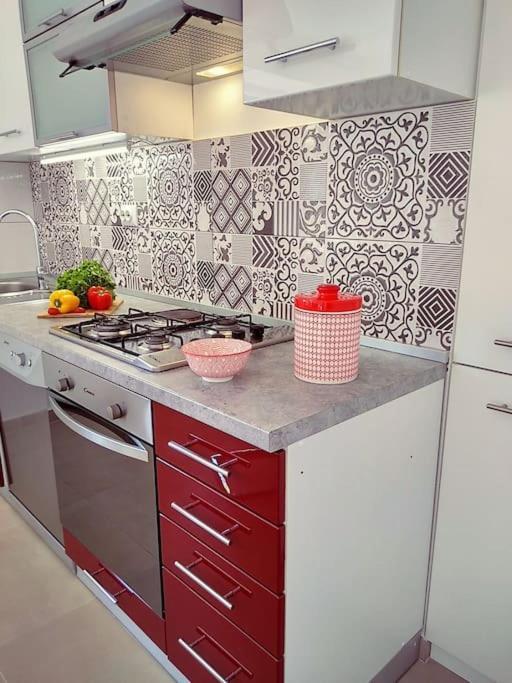 Holiday home Kuca Lilla
