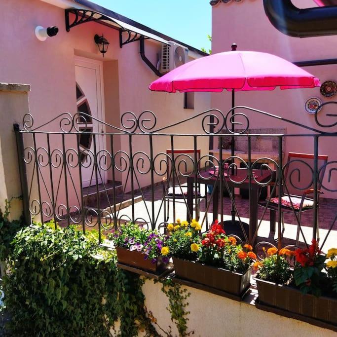 Holiday home Kuca Lilla
